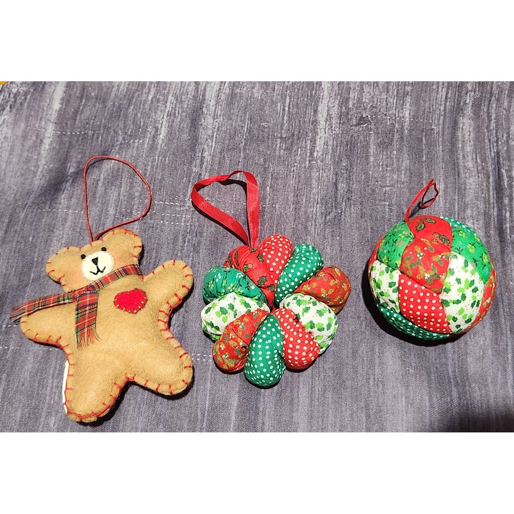 Set of 3 Vintage Christmas Ornaments Fabric Patchwork Bear Heart‎ Ball Decor